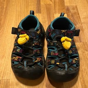 Toddler keens. Size 8. Rainbow Newport pattern.